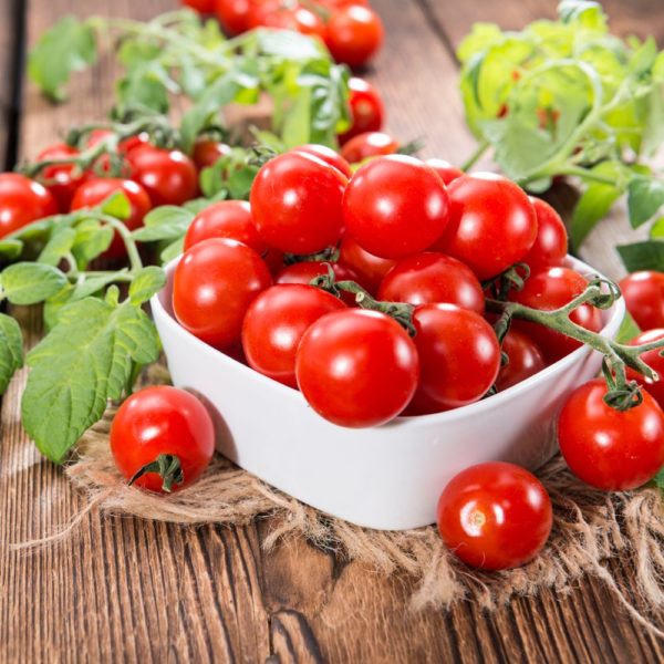 Plant Tomate cerise rouge 'Crokini' F1: Godet 7x7x6.2 rouge